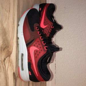 Men’s Nike air max Zero Essential running shoes